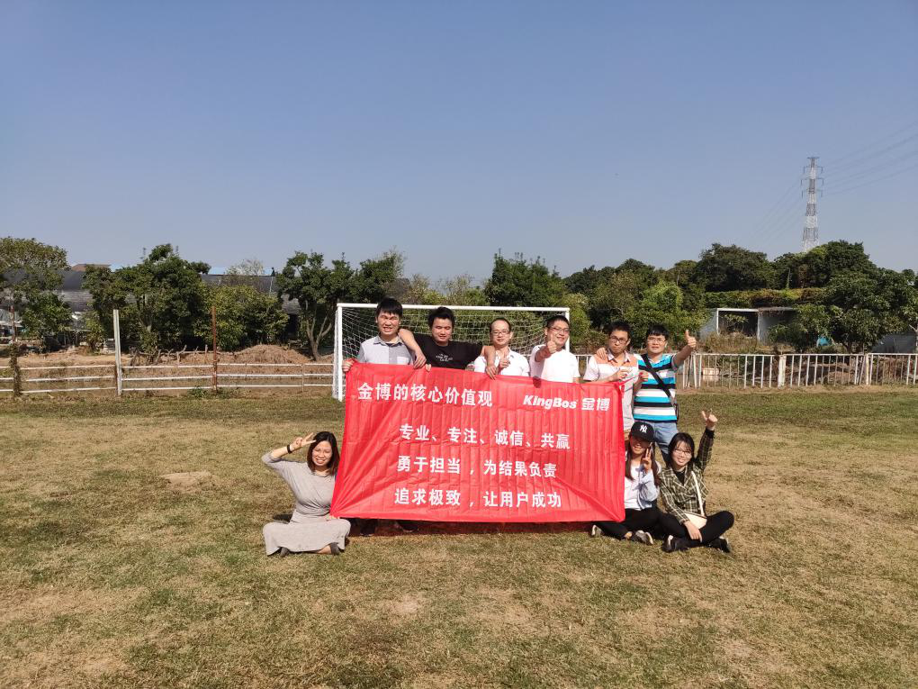 真人CS、燒烤，客服部的團(tuán)建活動不—young